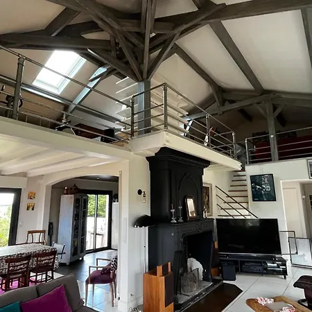 Maison Atypique Familiale Villa